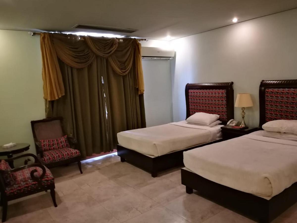 Regency Inn Hotel 라호르 외부 사진