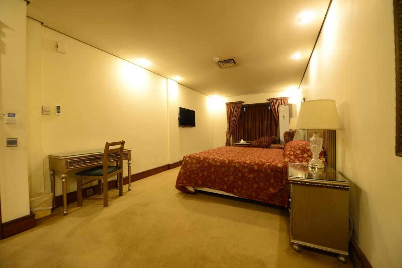 Regency Inn Hotel 라호르 외부 사진