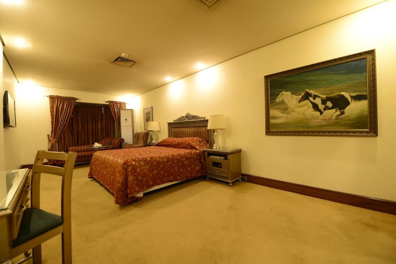 Regency Inn Hotel 라호르 외부 사진