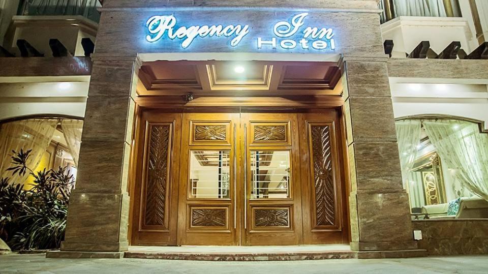 Regency Inn Hotel 라호르 외부 사진
